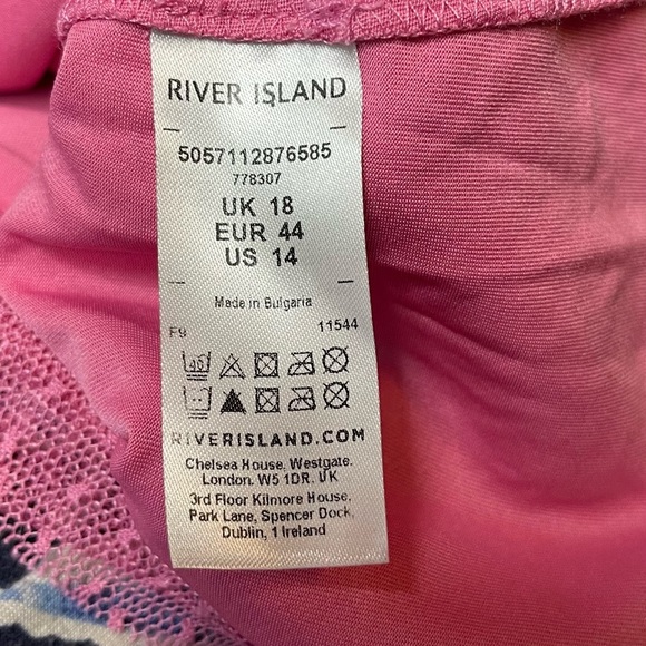 River Island pink lace and ruffles and tiered whimsical maternity top size 14 - Picture 9 of 10